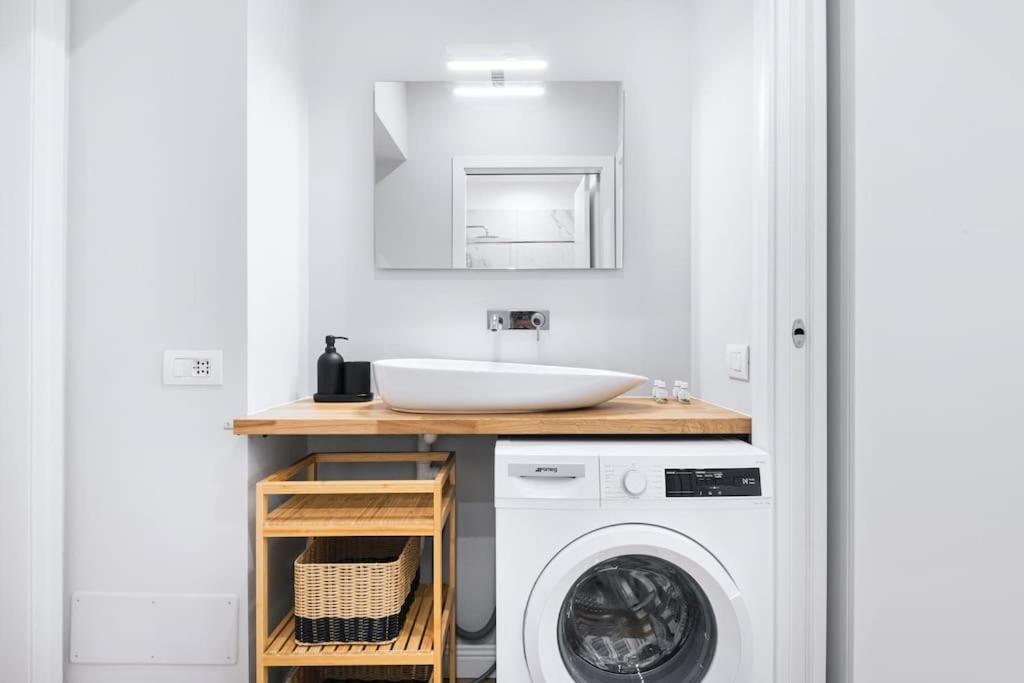 Easylife -modern And Elegant In The Heart Of * Milán
